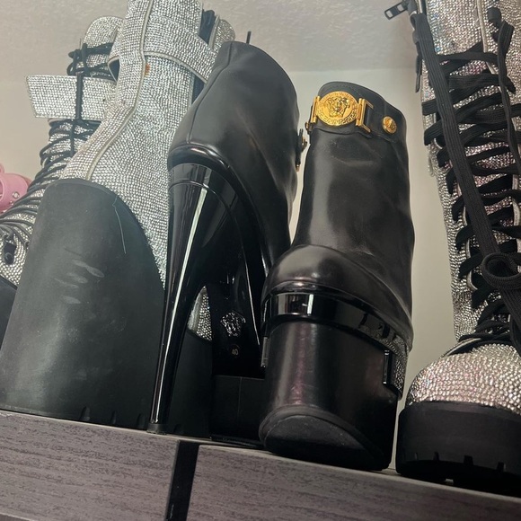 Versace triple platform heel booties Medusa gold hardware sexy iconic rare boots - Picture 2 of 10
